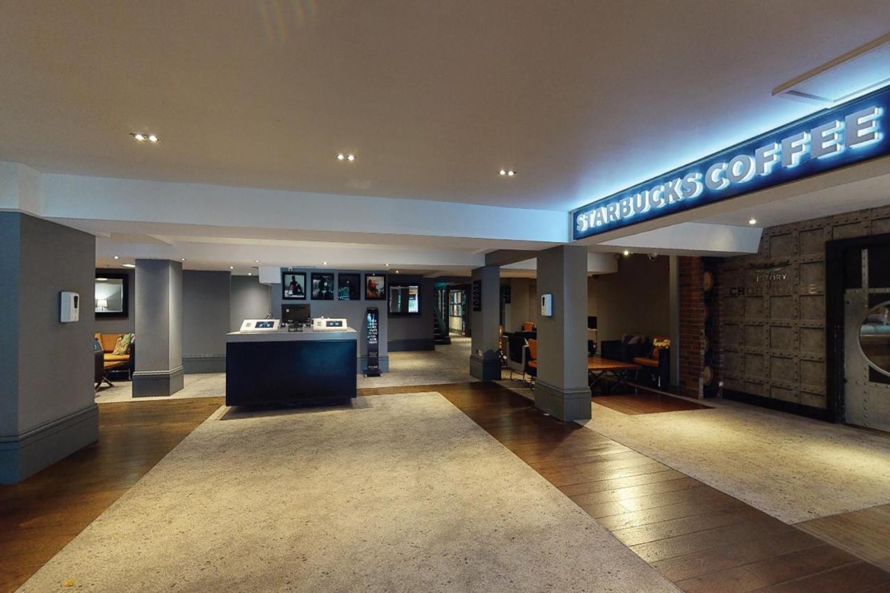 Village Hotel Manchester Cheadle Экстерьер фото