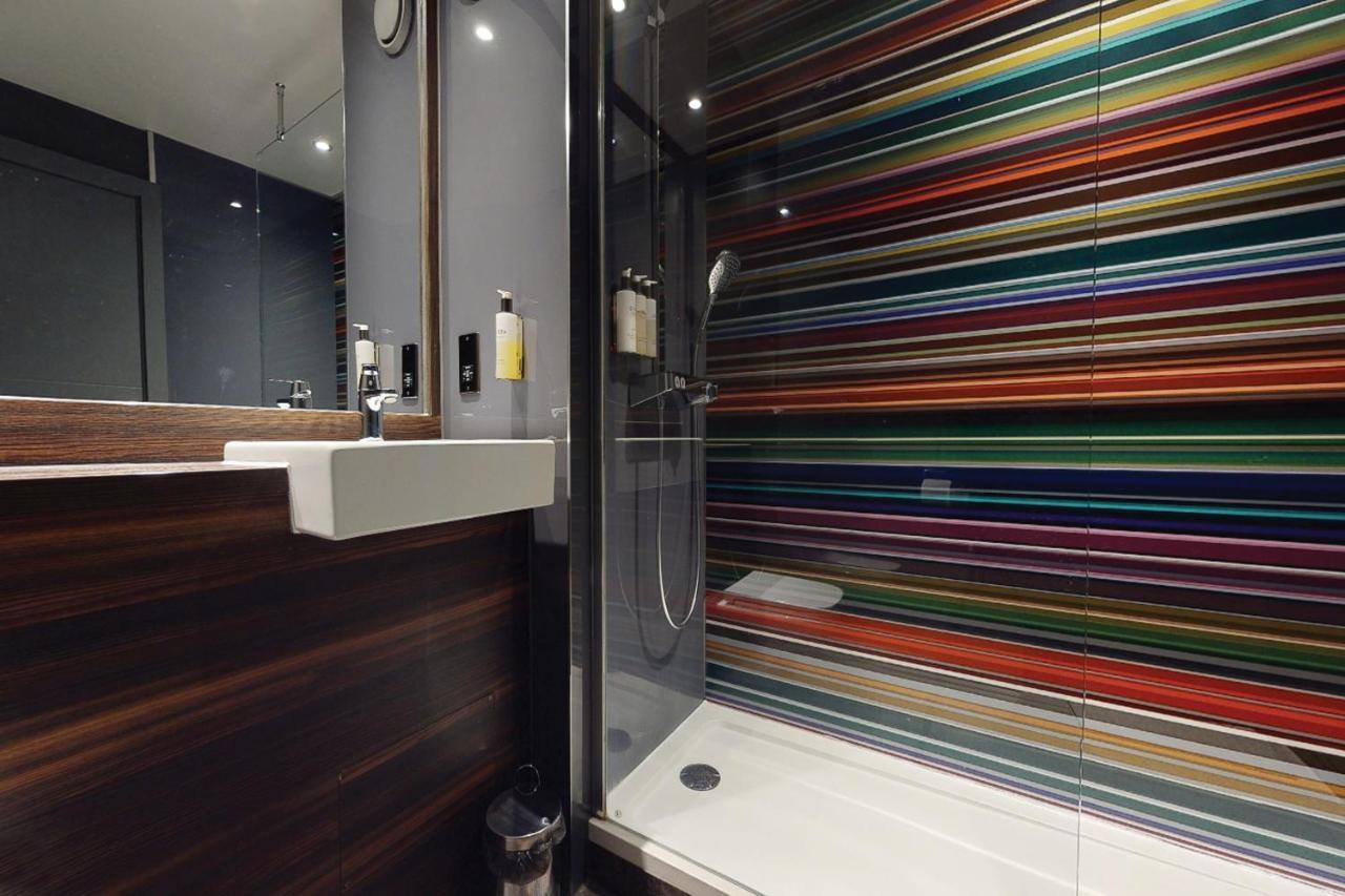 Village Hotel Manchester Cheadle Экстерьер фото