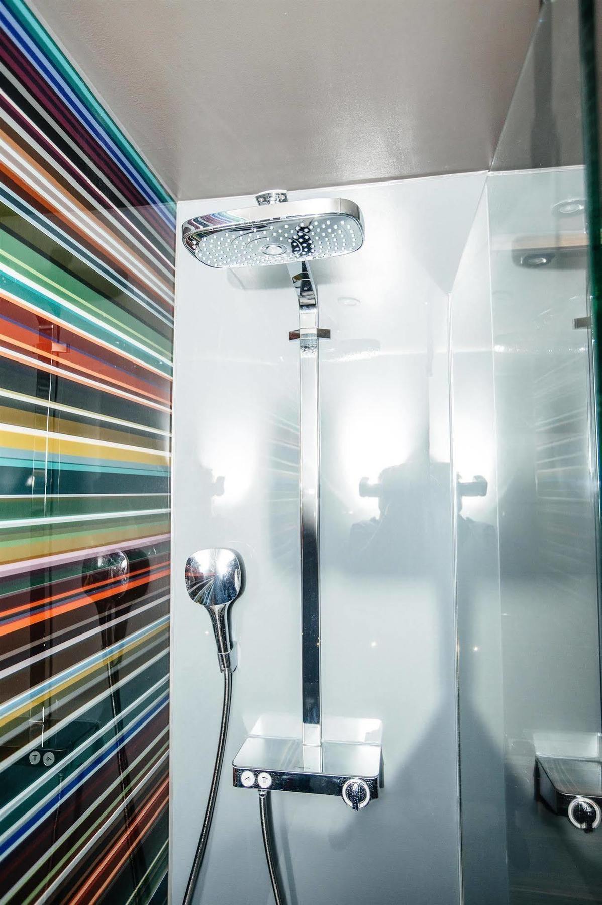 Village Hotel Manchester Cheadle Экстерьер фото